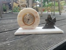 horloge art déco sur socle en marbe