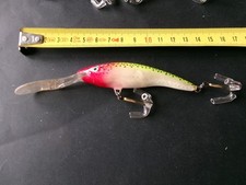 VERITABLE RAPALA 14cm COLLECTOR BAVETTE PLASTIQUE DUR.