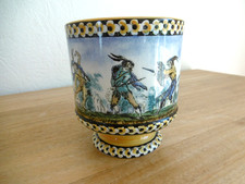 Cache pot vase - cache,