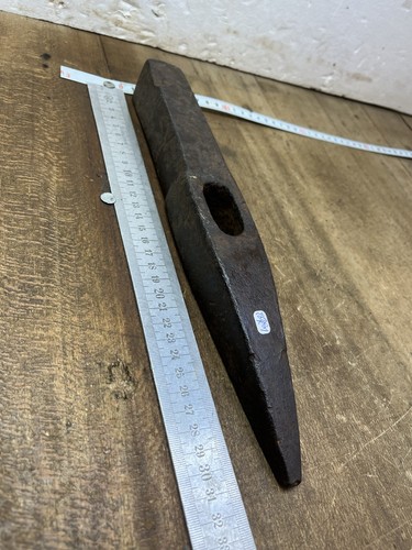 Outil ancien marteau de - outil,