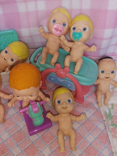 Lot dolls friends - lot,