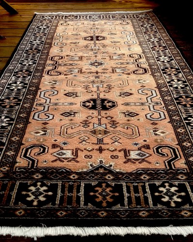 Tapis laine soie - laine, et
