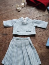 anciens vetements pour poupée