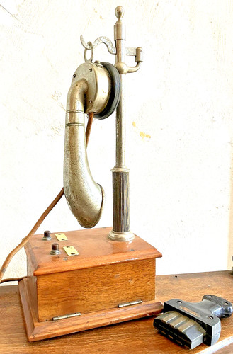 Telephone poste telephonique