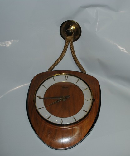 Horloge Murale Diehl Forme De