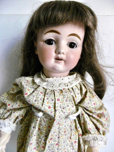 Jolie poupée ancienne tête - poupÉe,