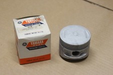 NEUF & ORIGINE : Piston YAMAHA 2H9-11636-00 (0.50MM O/S) pour XS1100G de 1970