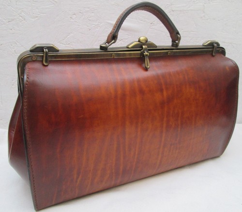 Authentique sac type - -authentique, docteur