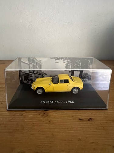 Voiture ixo altaya - 1/43,