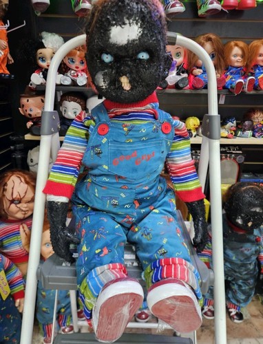 Chucky doll life - chucky,