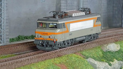 Models 11107s locomotive - ls,