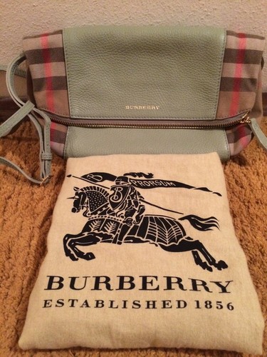 Burberry pale green house - burberry,