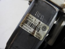 Moteur leve vitre avant droit