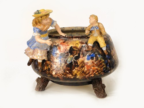 Jardinière barbotine décor