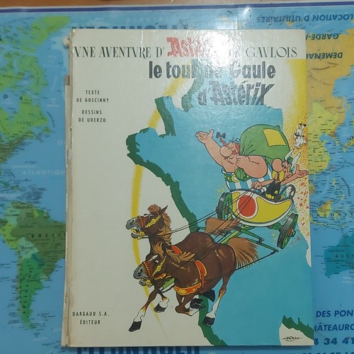 Astérix tour de - -, gaule