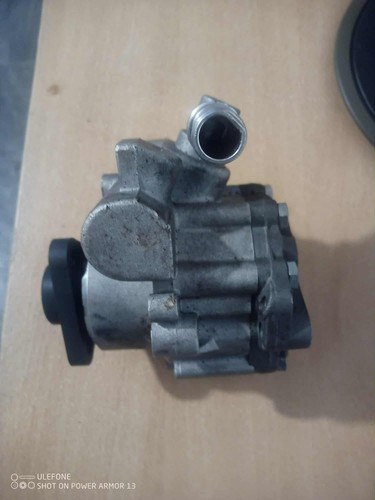 Pompe direction assistée pour - pompe,