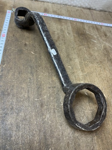 Clé charron outil ancien - clé,