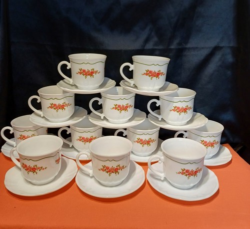 Lot tasses sous - lot, 12