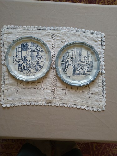 Lot assiettes plates - 2,