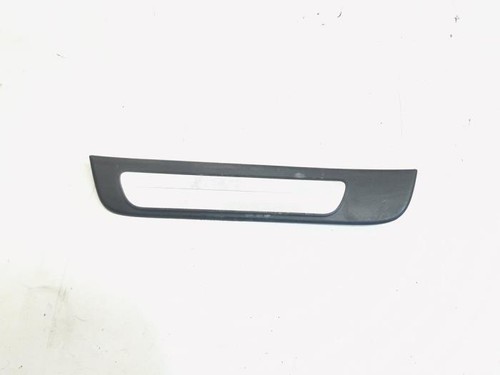 Barre protection seuil audi - protection,