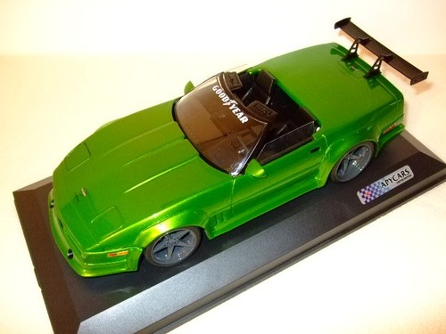Chevrolet corvette 18 - chevrolet, 1:18
