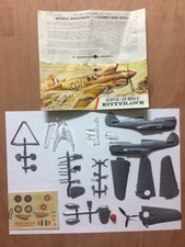 1/72 AIRFIX 118 : P-40E