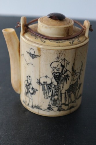 Ancienne theiere sculpte - ancienne,