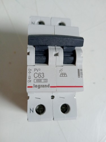 Disjoncteur pour installation - disjoncteur,