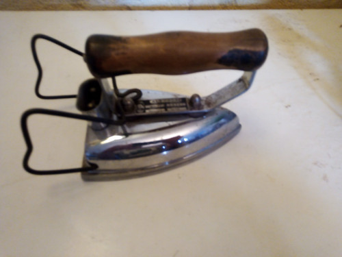 Ancien fer repasser - ancien,