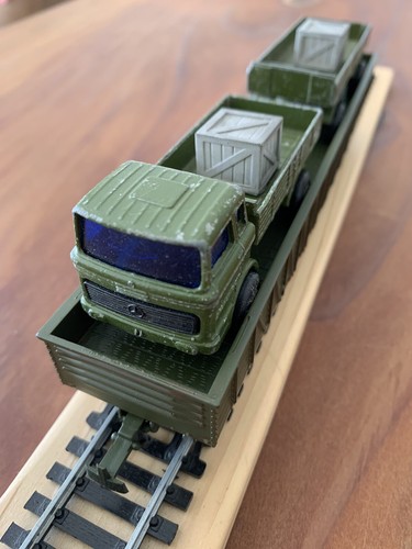 Lot wagon marchandise armée - lot,