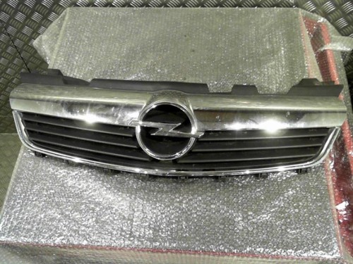 Calandre opel zafira phase - calandre, b