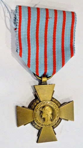 Médaille croix combattant - croix,