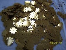 Sequins ou paillettes .Epoque 1970. Sachet de 15 grammes. Couleur or. N°7