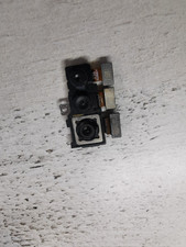 Triple caméras arrière pour