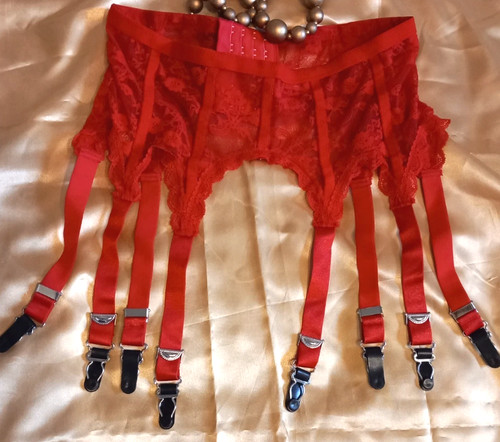 Porte jarretelles rouge - jarretelles,