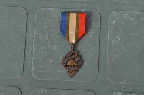 Médaille unc 50ème - médaille, "50ème