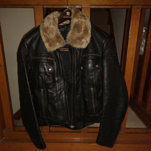 Authentic vintage harley - authentic,