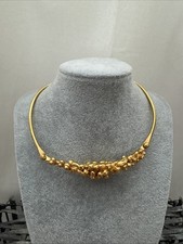 Collier Rigide Ras Du Cou