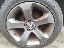 PNEU / 2553504 POUR BMW X5 E53