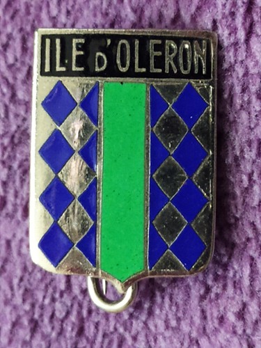 Ancien insigne blason - ,