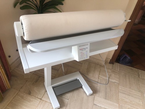 Table rouleau repasser - table, à