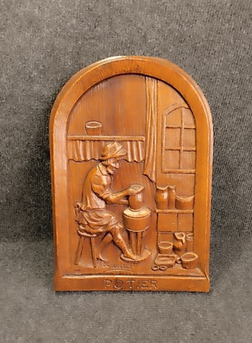 Panneau sculpté par - , jean