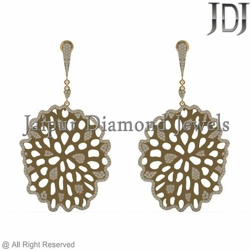 Nouveau boucles oreilles - nouveau, d'oreilles