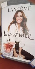 Affiche  parfum LANCOME 120X170  LA VIE EST BELLE Nv IRIS ABSOLU avec J . ROBERT