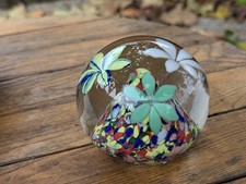 Ancien Sulfure, presse papier ,Fleurs