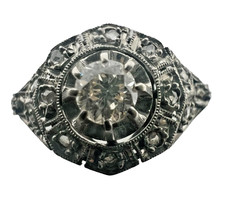 BAGUE ART DECO  EN OR GRIS 750