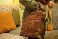 TOMMY HILFIGER Spell Out Croc