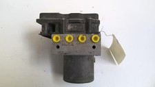 Bloc ABS (freins anti-blocage) TOYOTA COROLLA VERSO 2   /R:108825737