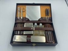 Trousse de Toilette Homme marron en simili cuir avec brosse, miroir, étui, ...