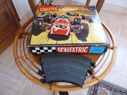 Ancien circuit auto scalextric - auto,
